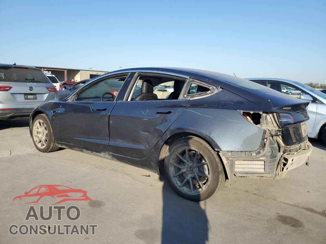 TESLA MODEL 3 2019 - 5YJ3E1EBXKF453058