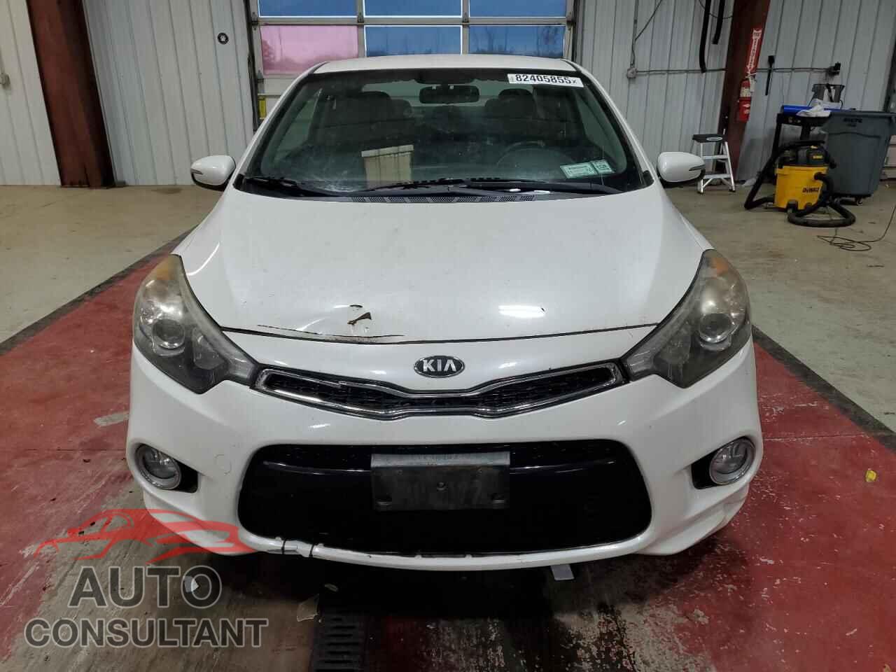 KIA FORTE 2015 - KNAFX6A83F5265260