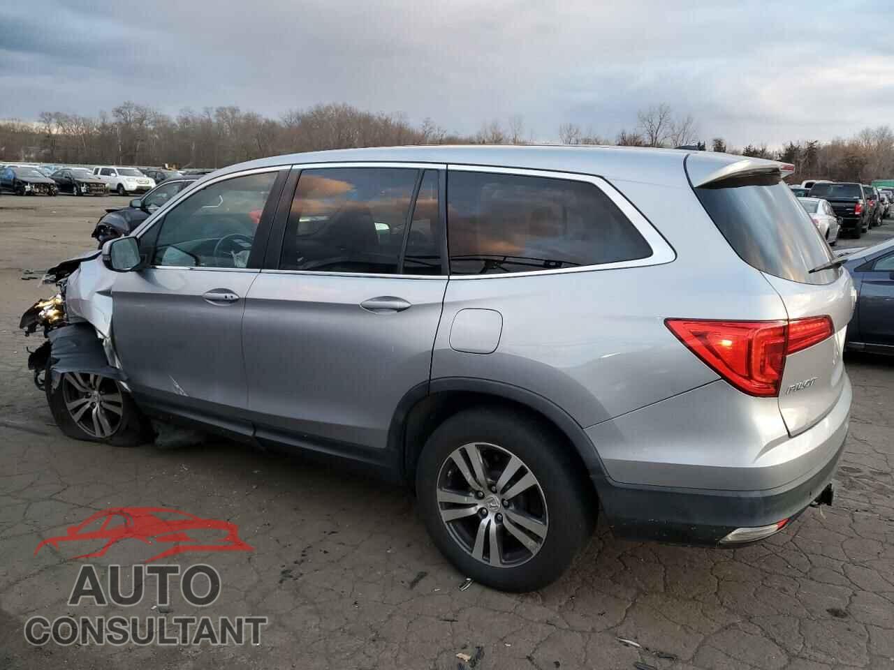 HONDA PILOT 2016 - 5FNYF6H50GB030678