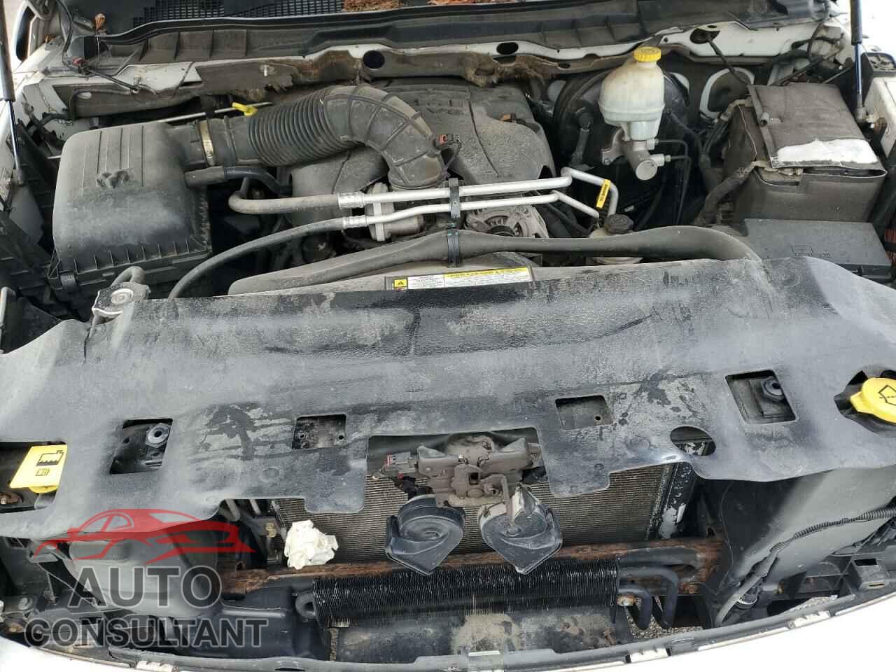DODGE RAM 1500 2012 - 1C6RD7MT9CS112613