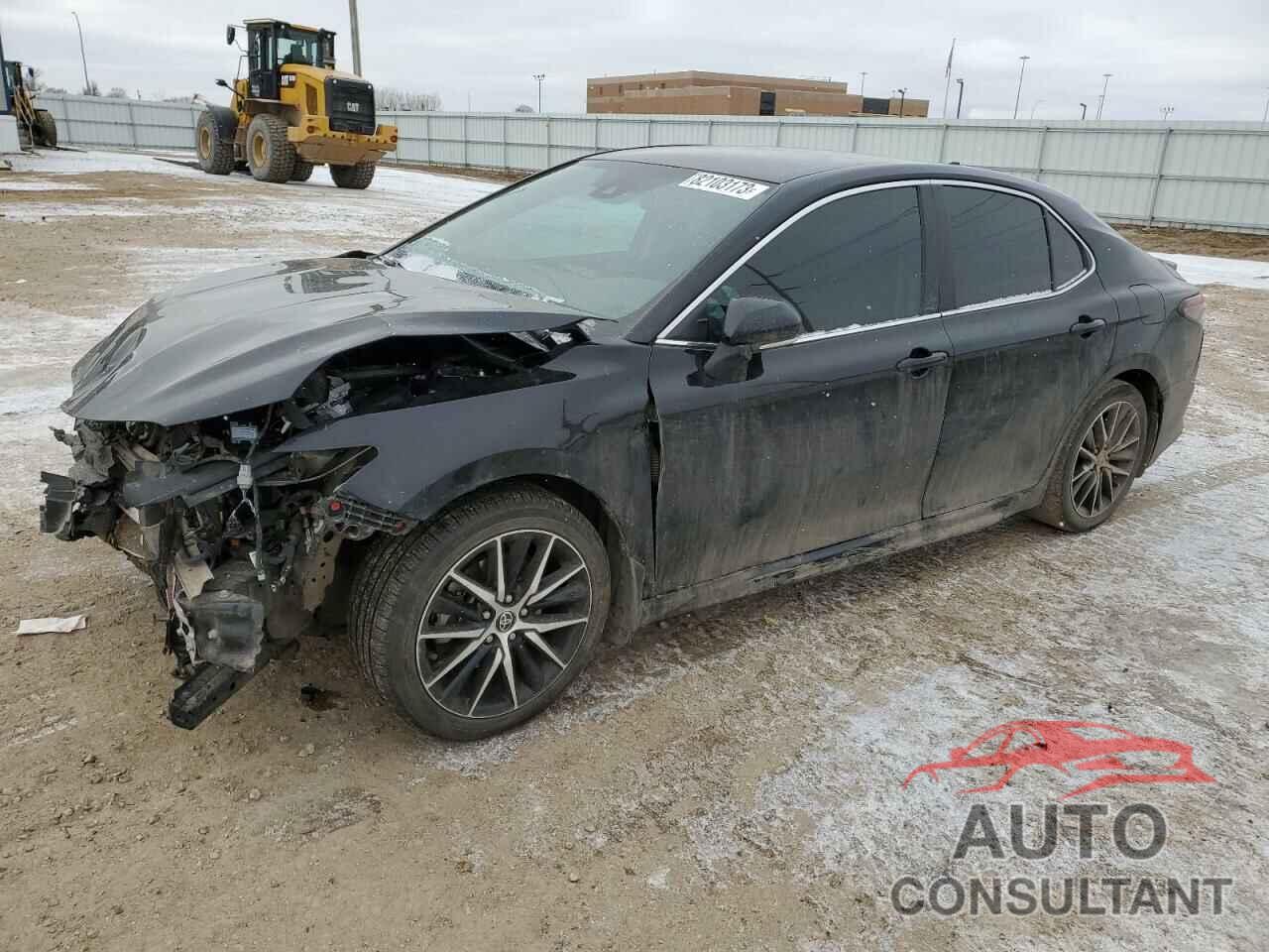 TOYOTA CAMRY 2022 - 4T1G11BK0NU054281