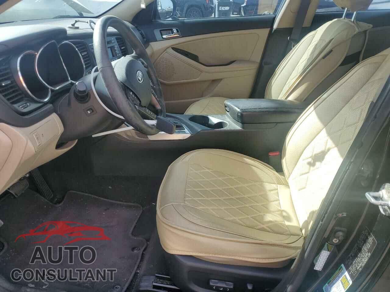 KIA OPTIMA 2011 - KNAGN4A73B5124902