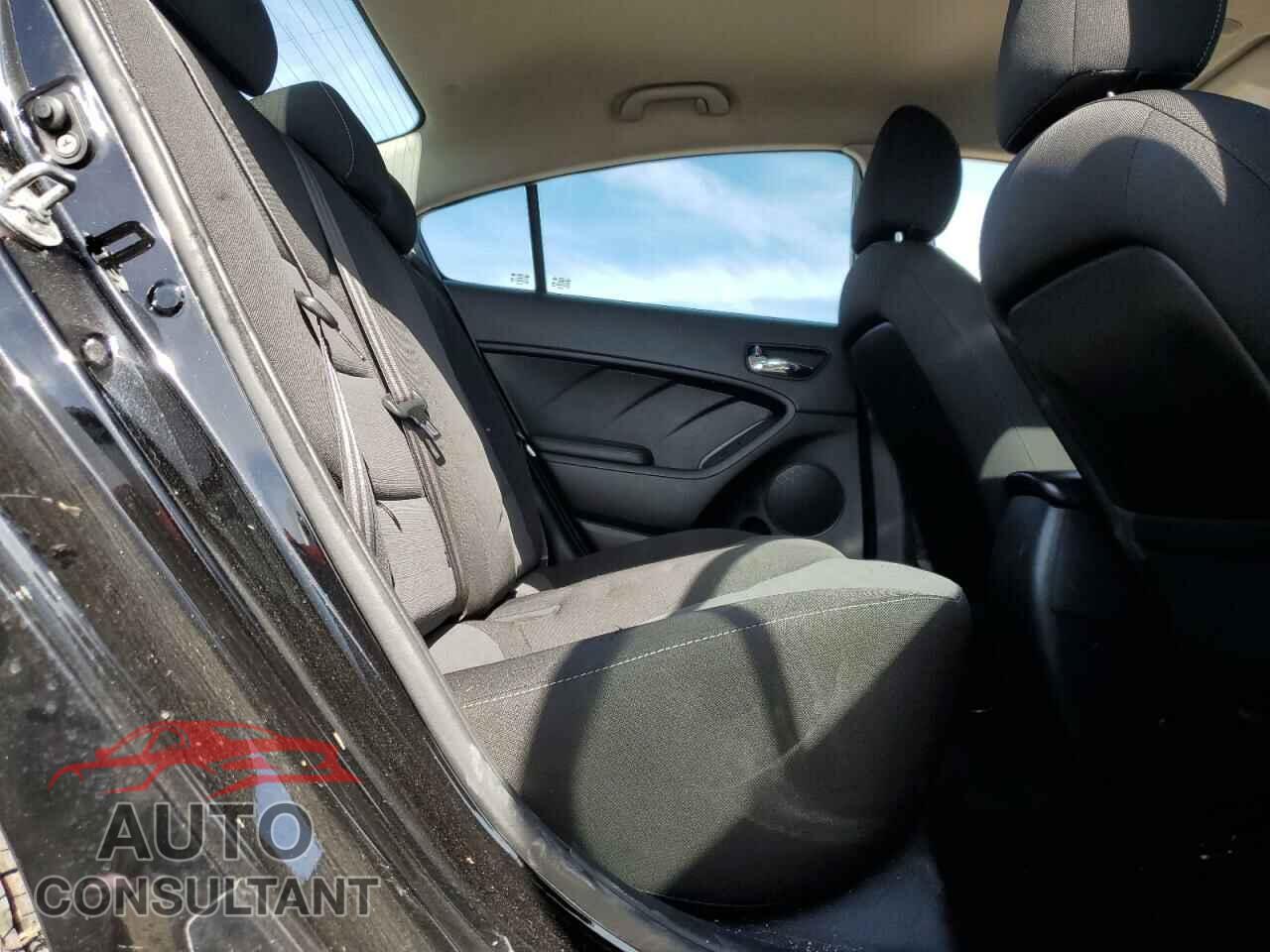 KIA FORTE 2017 - 3KPFL4A79HE031027