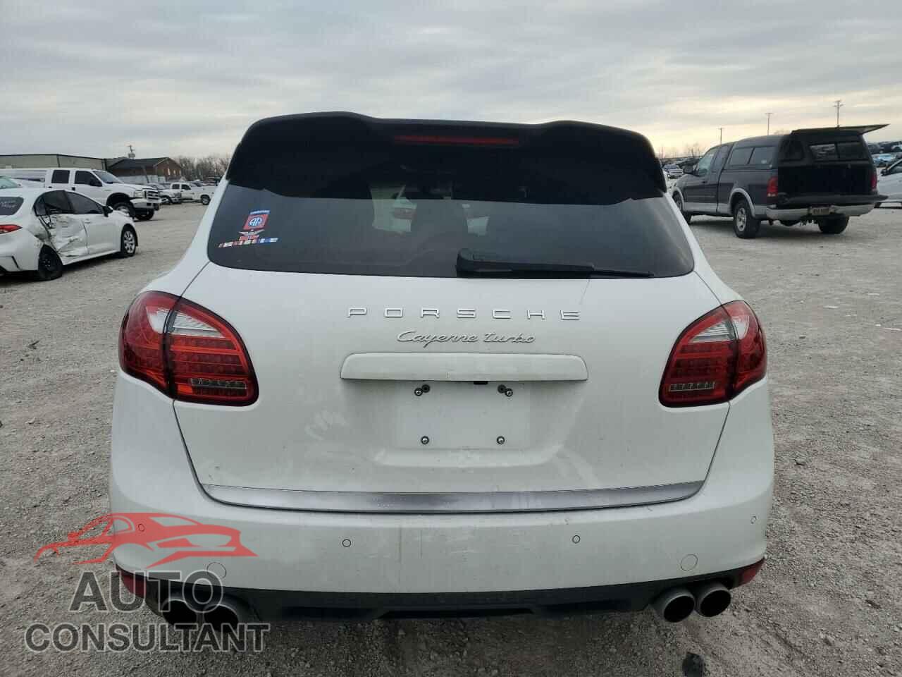PORSCHE CAYENNE 2012 - WP1AC2A23CLA83951