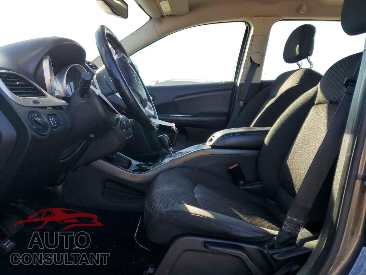 DODGE JOURNEY 2015 - 3C4PDCAB2FT565530