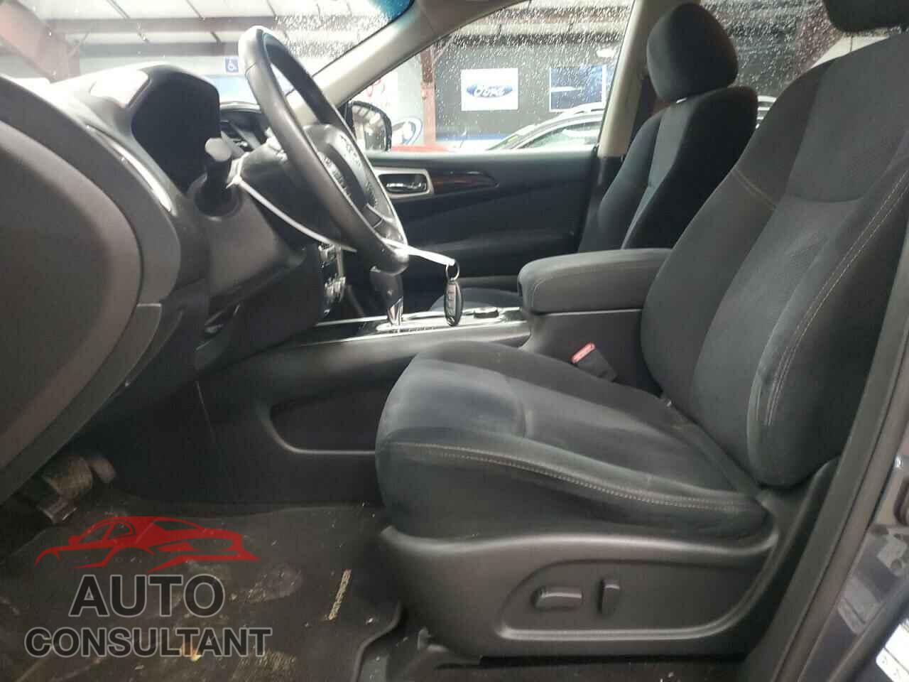 NISSAN PATHFINDER 2013 - 5N1AR2MM2DC632856