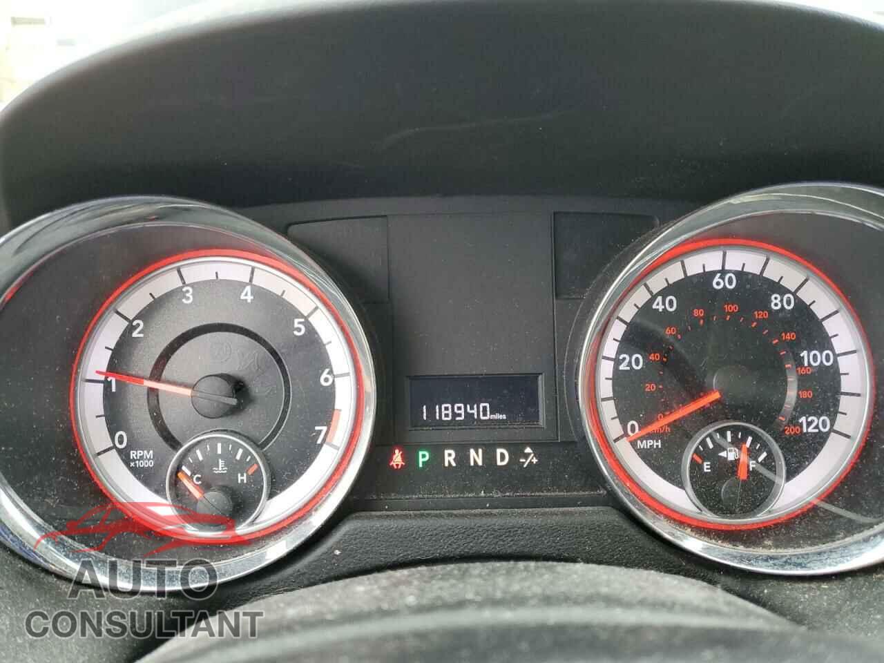 DODGE CARAVAN 2011 - 2D4RN4DG2BR602241