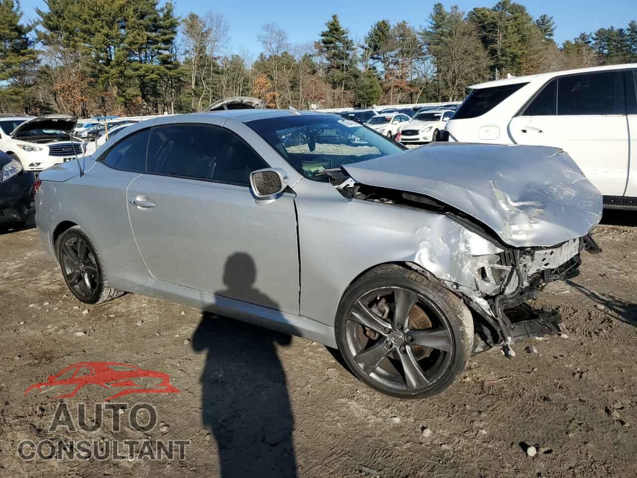 LEXUS IS 2014 - JTHFF2C25E2531531
