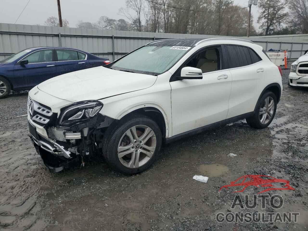 MERCEDES-BENZ GLA-CLASS 2019 - WDCTG4GBXKU011519