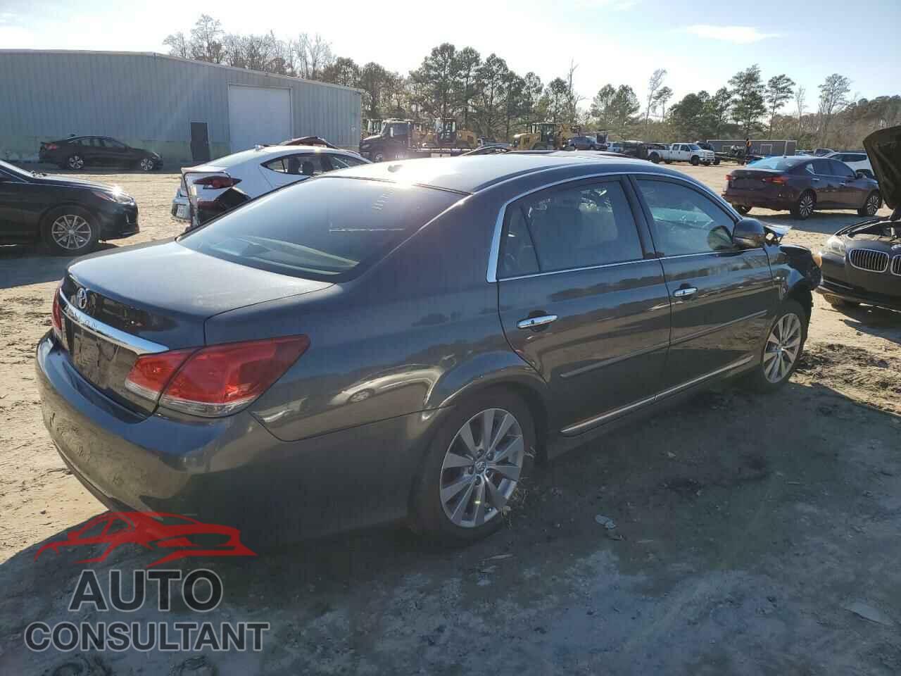 TOYOTA AVALON 2011 - 4T1BK3DB0BU371943