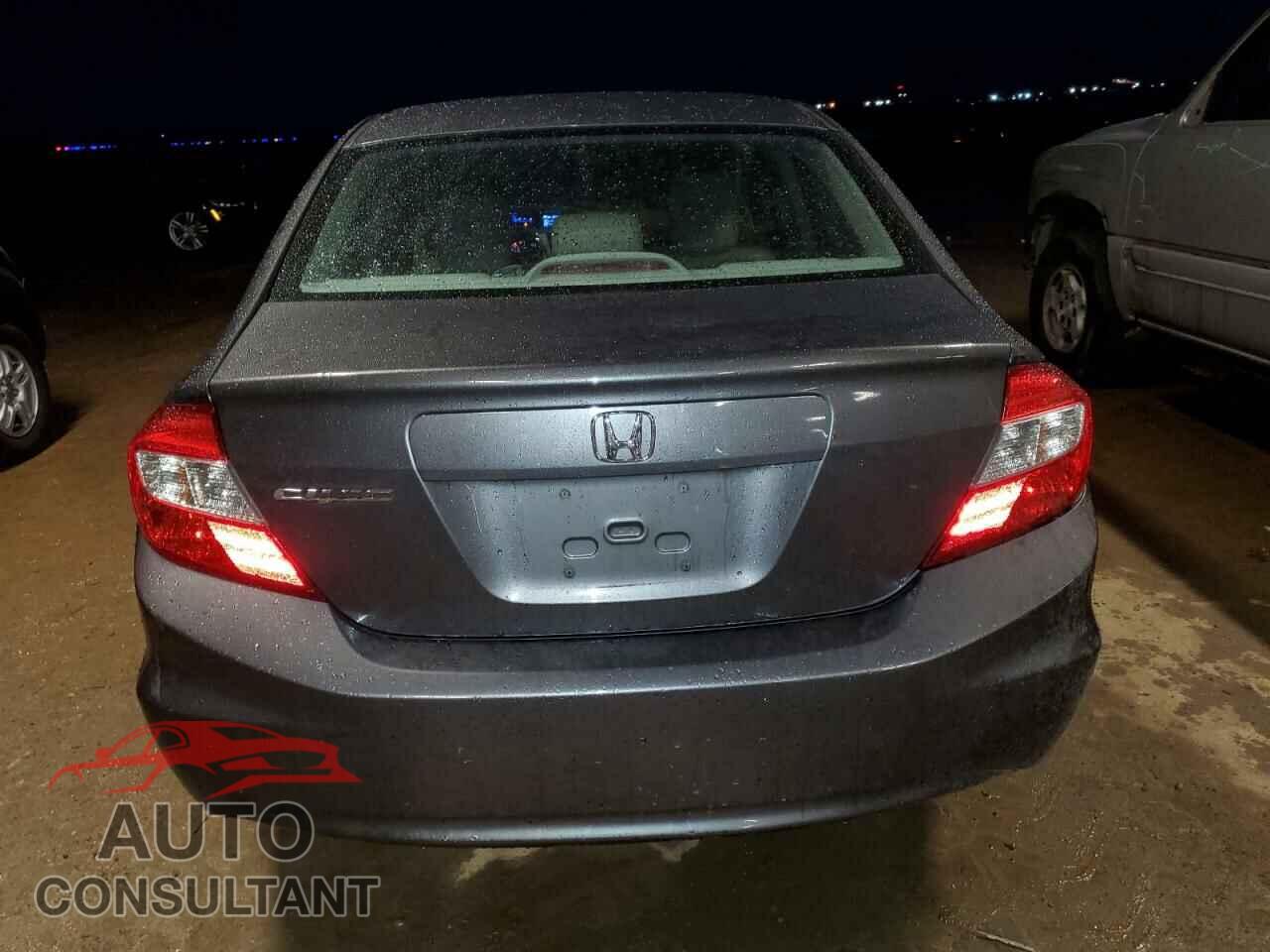 HONDA CIVIC 2012 - 2HGFB2F93CH570632