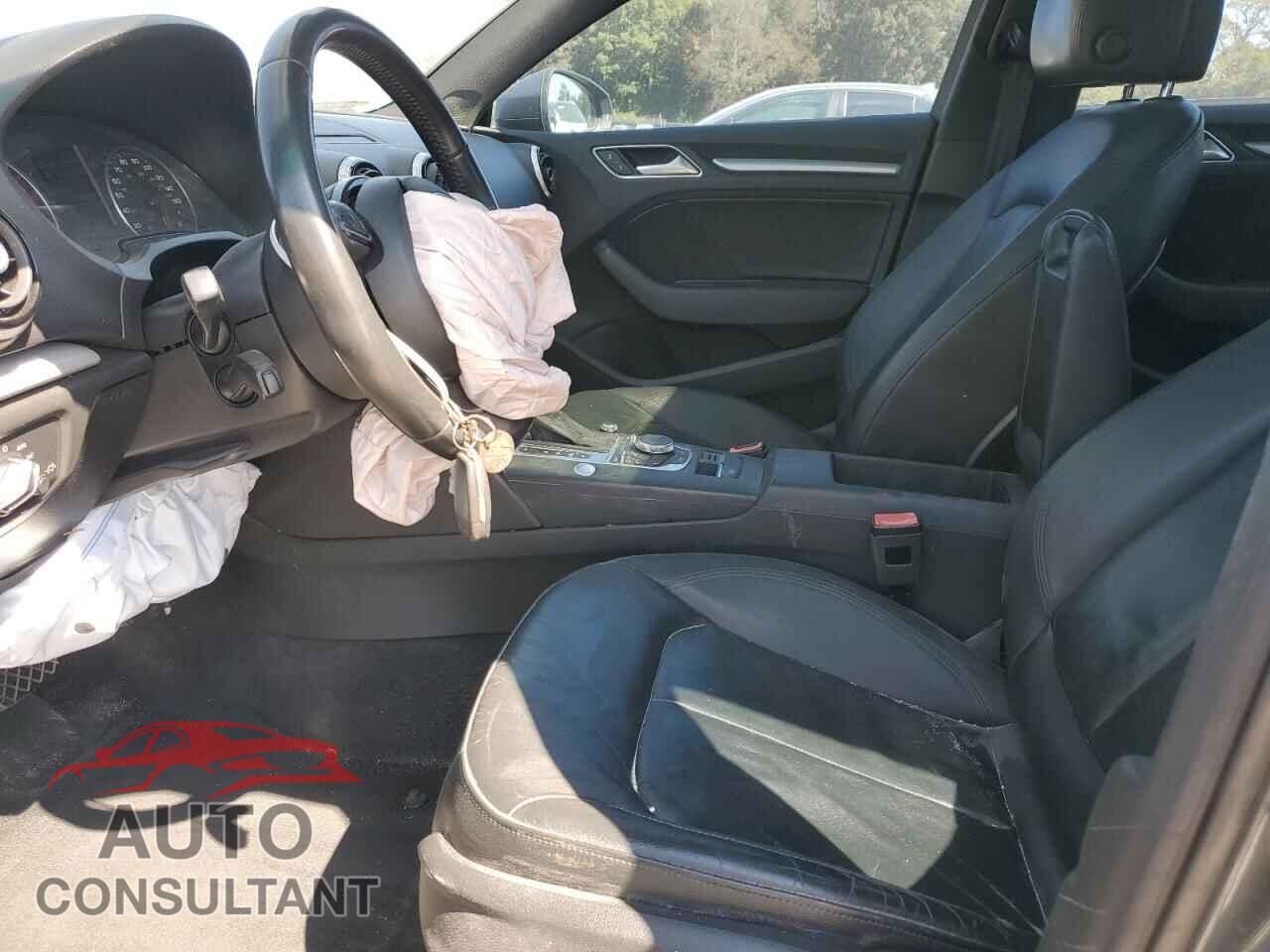 AUDI A3 2016 - WAUA7GFF6G1071094