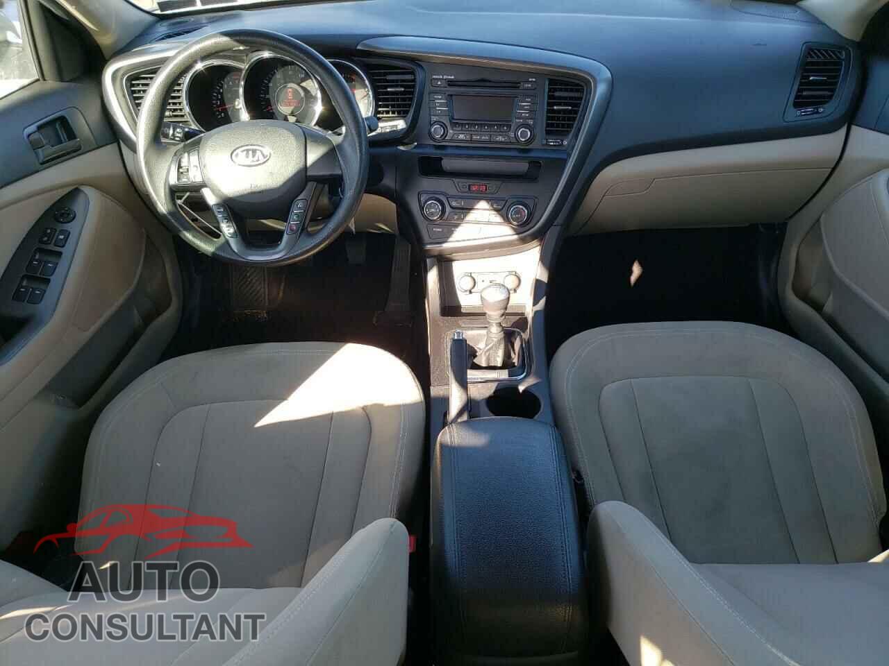 KIA OPTIMA 2011 - KNAGM4A70B5100625