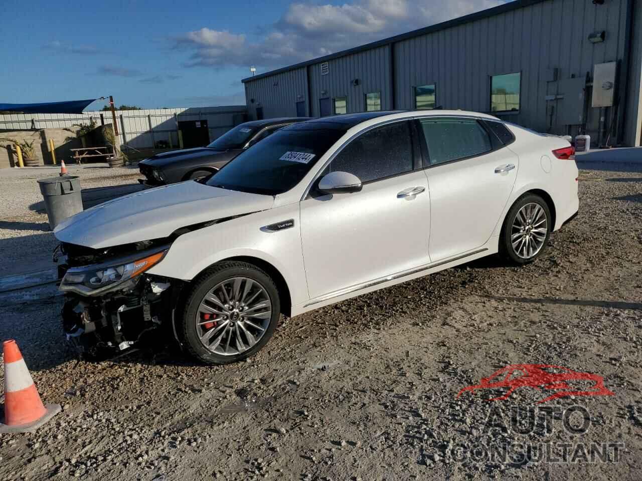 KIA OPTIMA 2019 - 5XXGV4L21KG341235