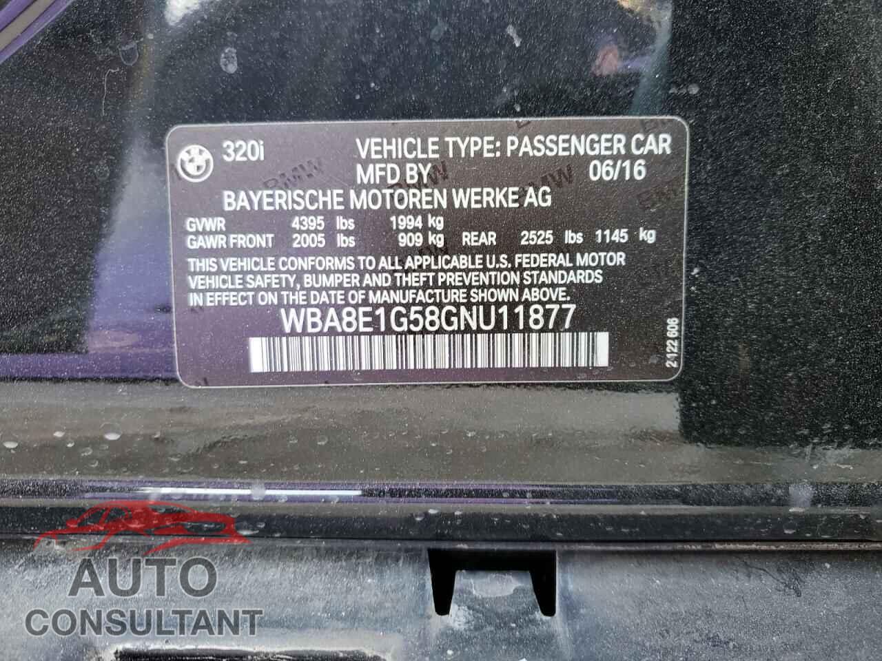 BMW 3 SERIES 2016 - WBA8E1G58GNU11877