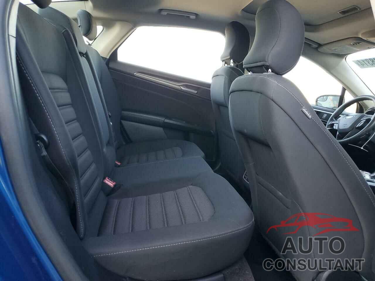 FORD FUSION 2018 - 3FA6P0LU1JR128386