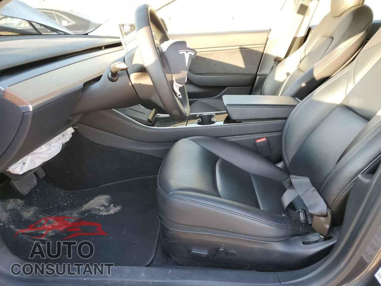 TESLA MODEL 3 2020 - 5YJ3E1EB9LF710910