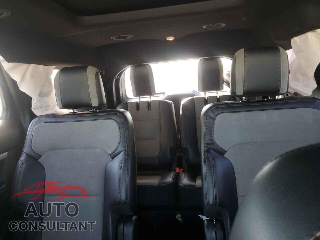 FORD EXPLORER 2017 - 1FM5K8D84HGA59016