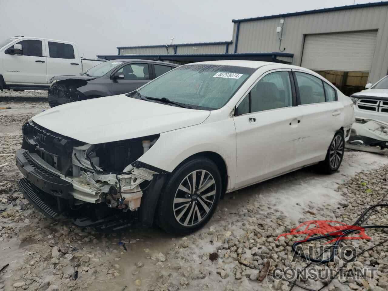 SUBARU LEGACY 2019 - 4S3BNAF6XK3011035