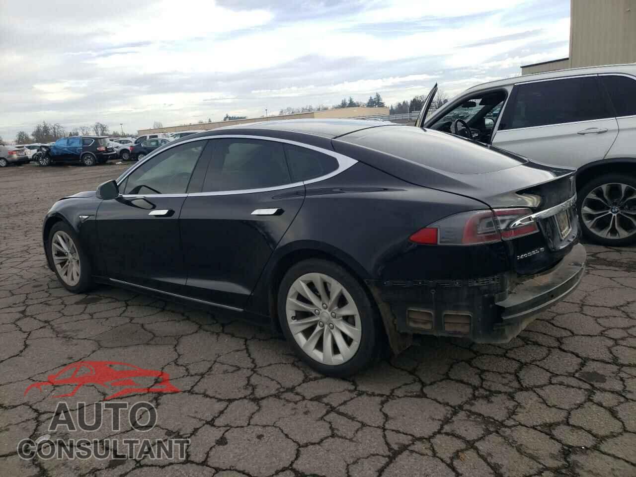 TESLA MODEL S 2016 - 5YJSA1E28GF155980