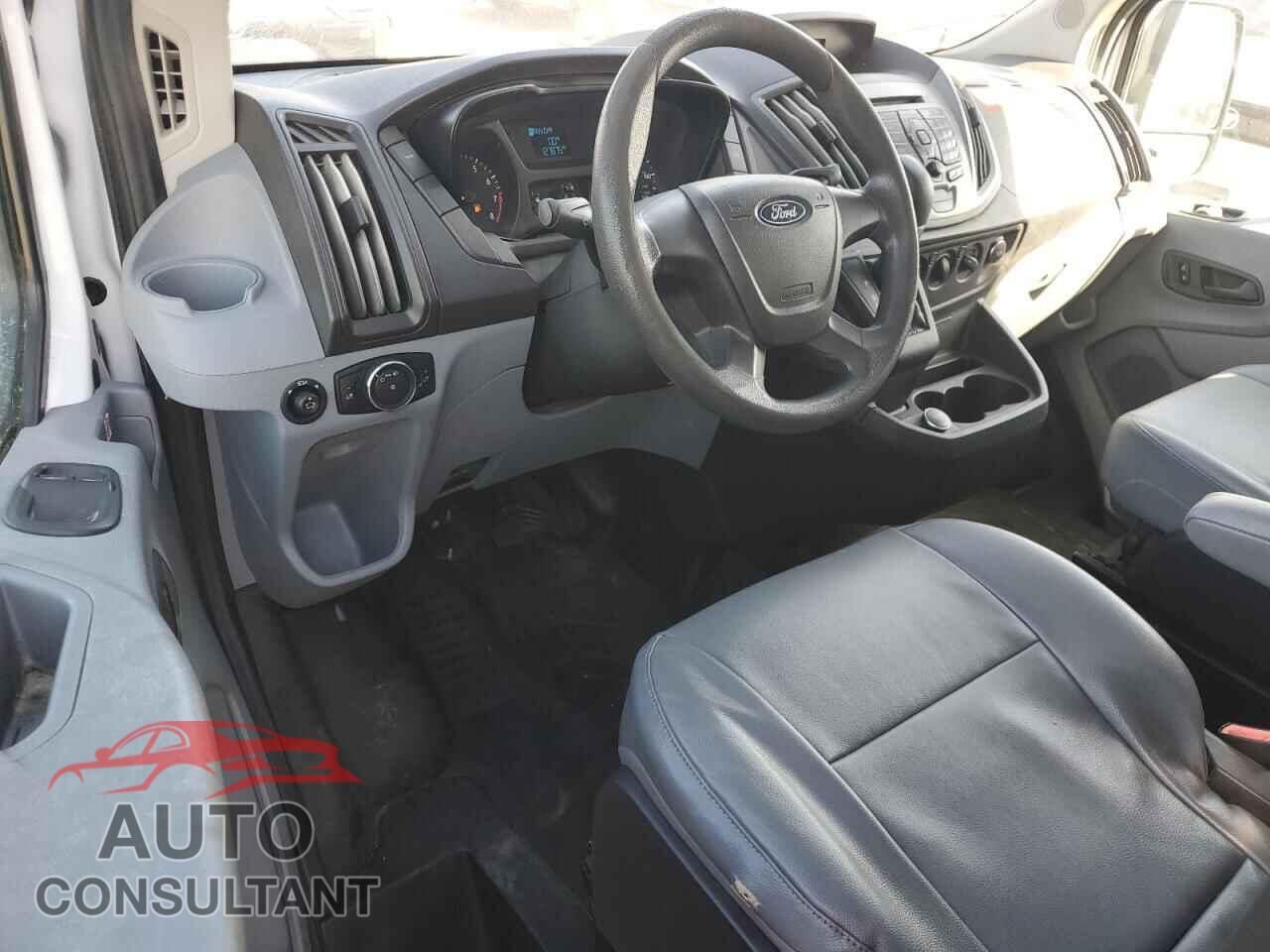 FORD TRANSIT 2019 - 1FTYE2CM4KKB52157