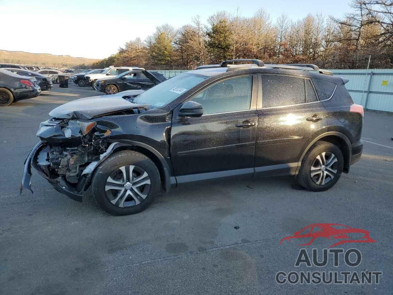 TOYOTA RAV4 2018 - 2T3BFREV9JW827749