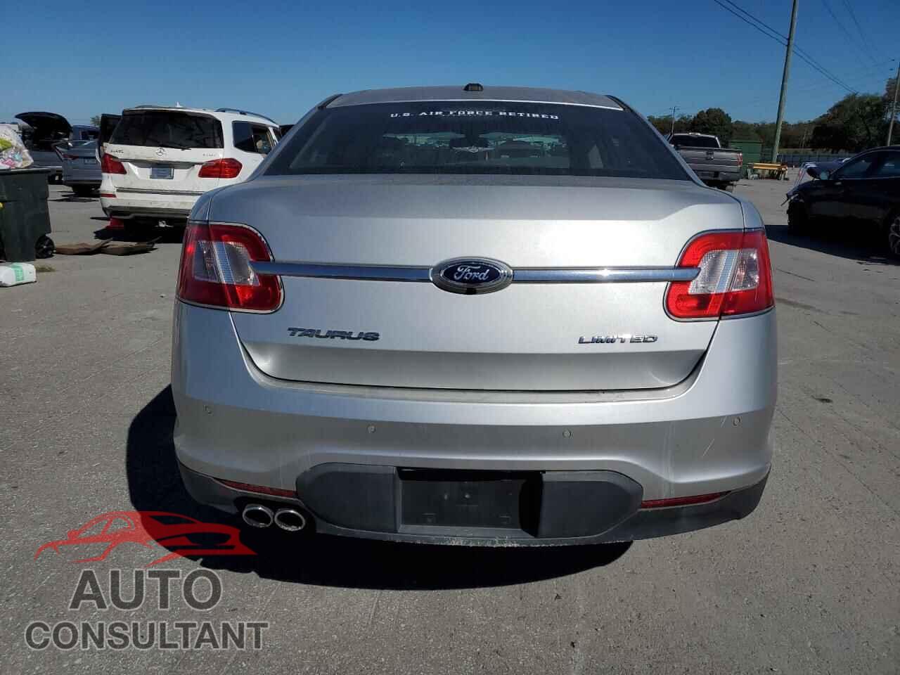 FORD TAURUS 2010 - 1FAHP2FW8AG140771
