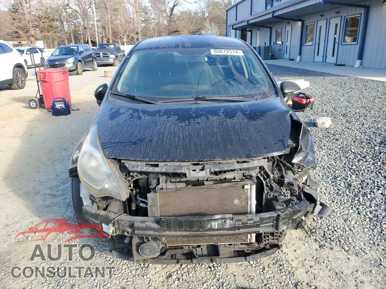 KIA RIO 2013 - KNADN4A39D6277944