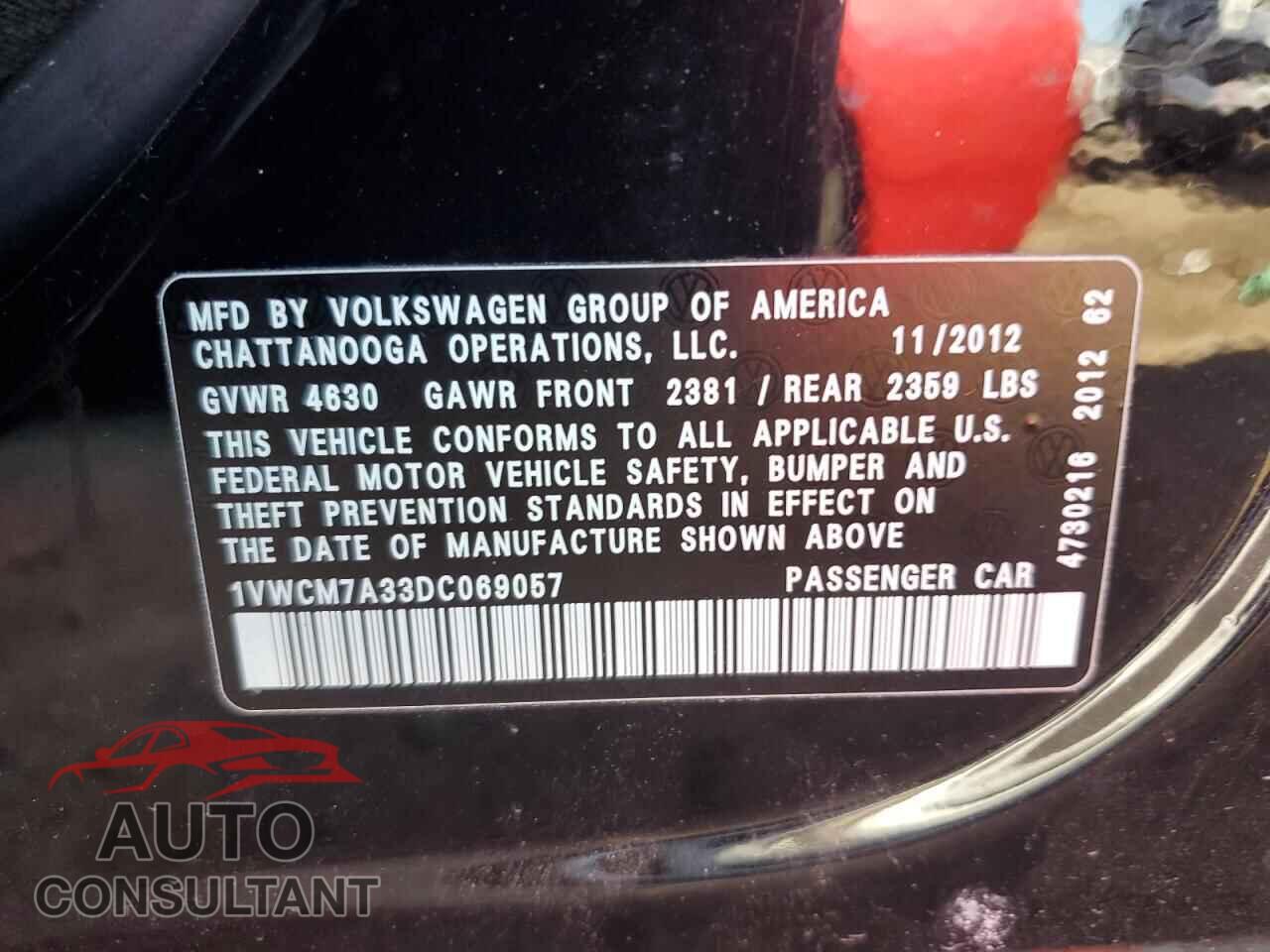 VOLKSWAGEN PASSAT 2013 - 1VWCM7A33DC069057