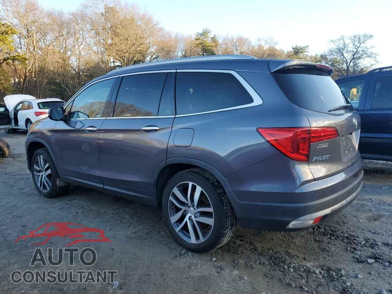 HONDA PILOT 2018 - 5FNYF6H93JB055522
