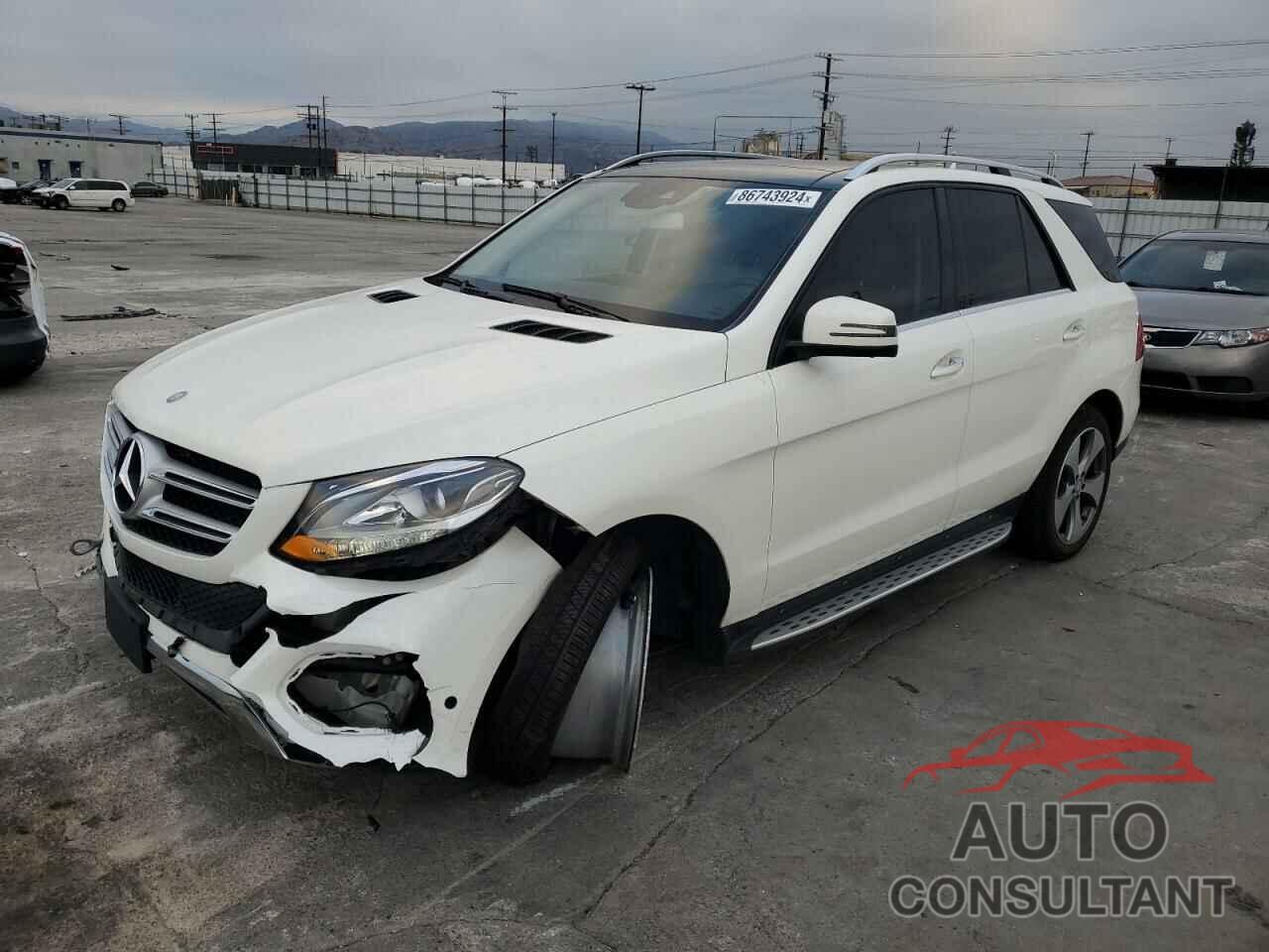 MERCEDES-BENZ GLE-CLASS 2016 - 4JGDA5JB8GA808723