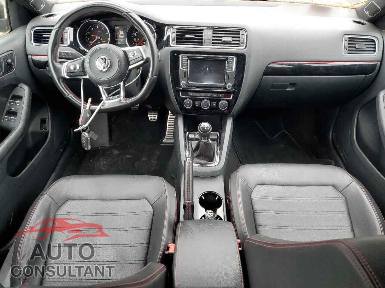 VOLKSWAGEN JETTA 2017 - 3VW5T7AJ7HM232114