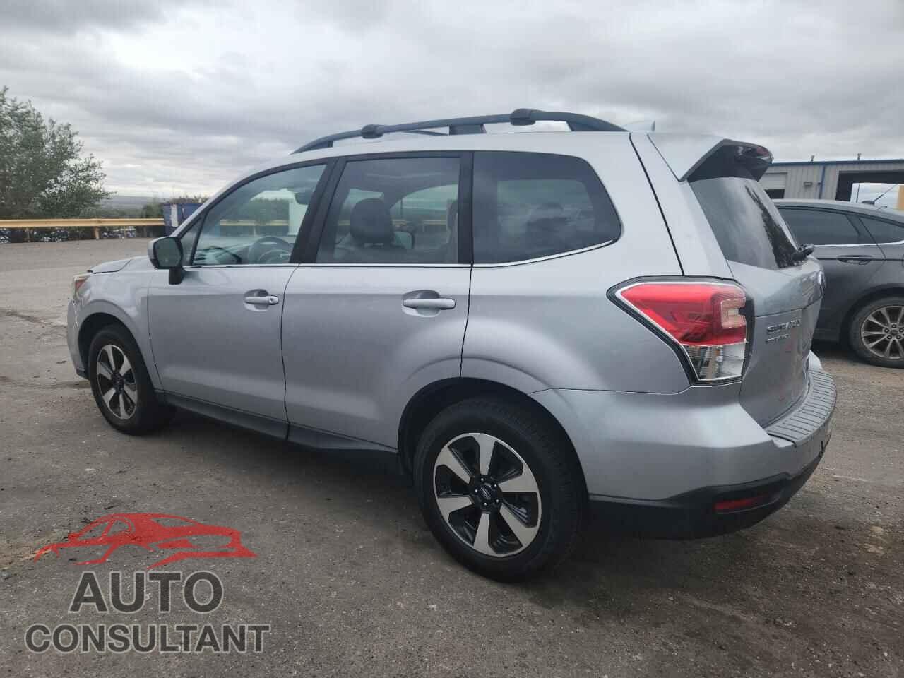 SUBARU FORESTER 2017 - JF2SJAJC1HH810899