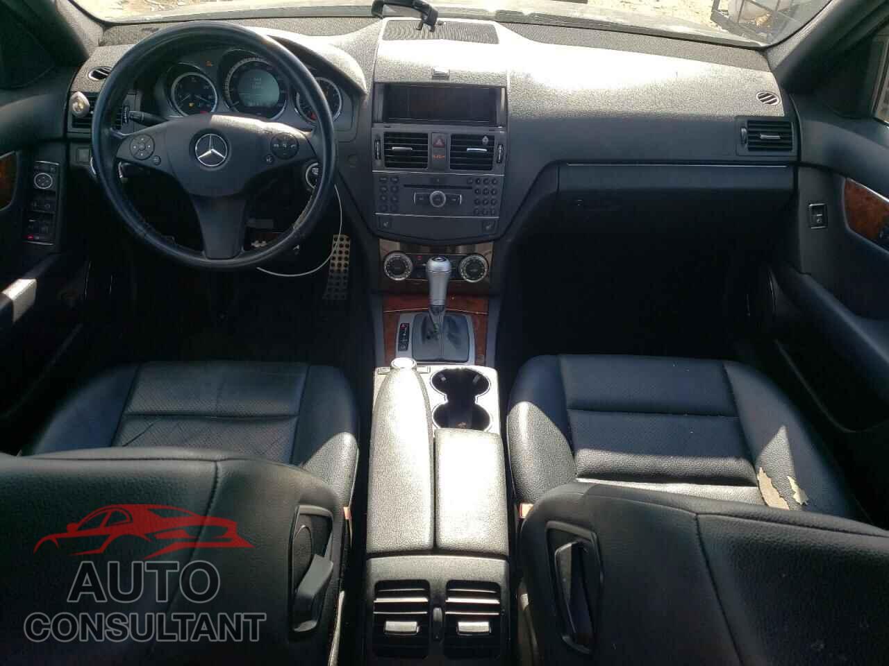 MERCEDES-BENZ C-CLASS 2011 - WDDGF8BB1BR144848