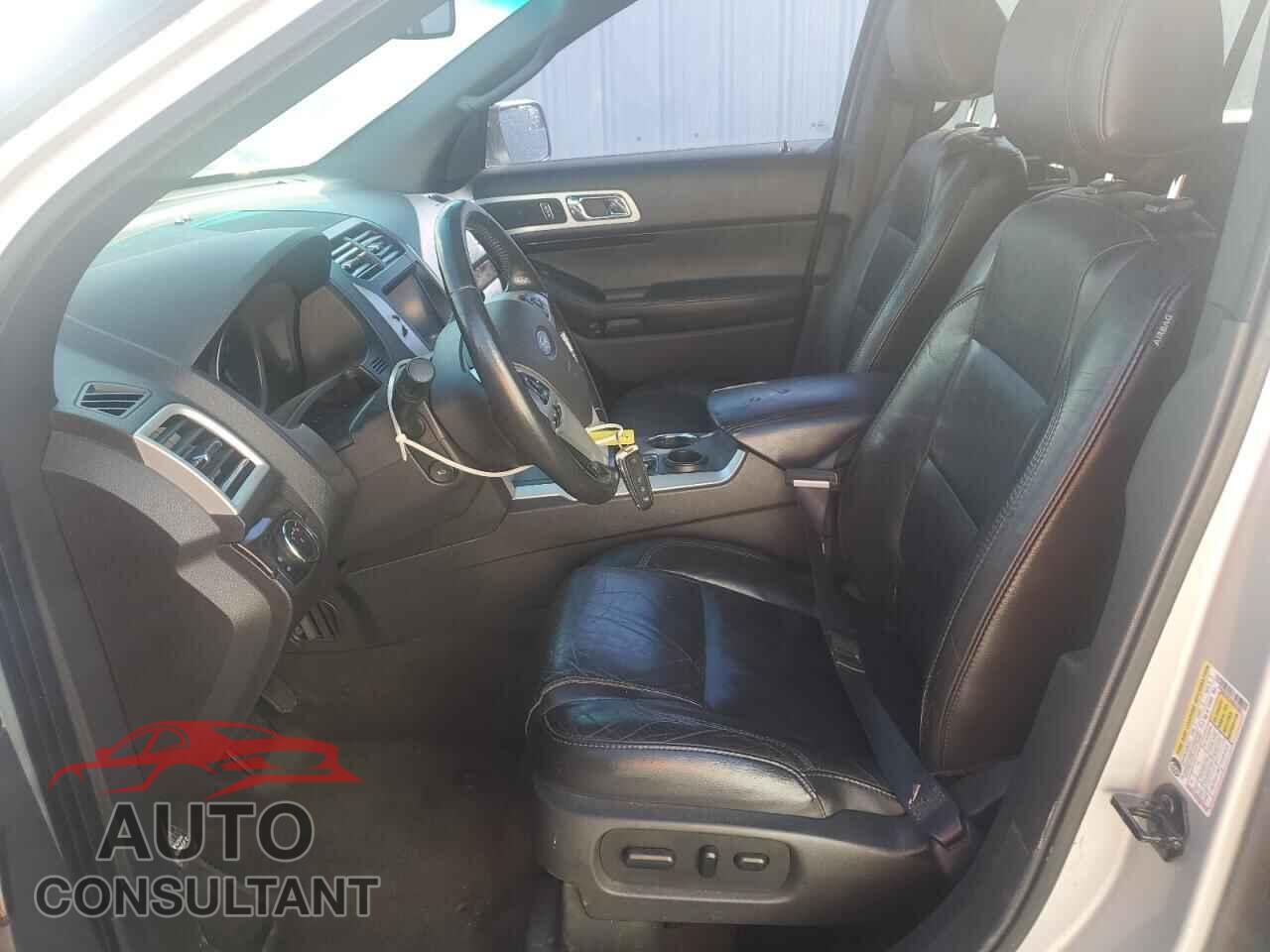 FORD EXPLORER 2013 - 1FM5K7F81DGC37904