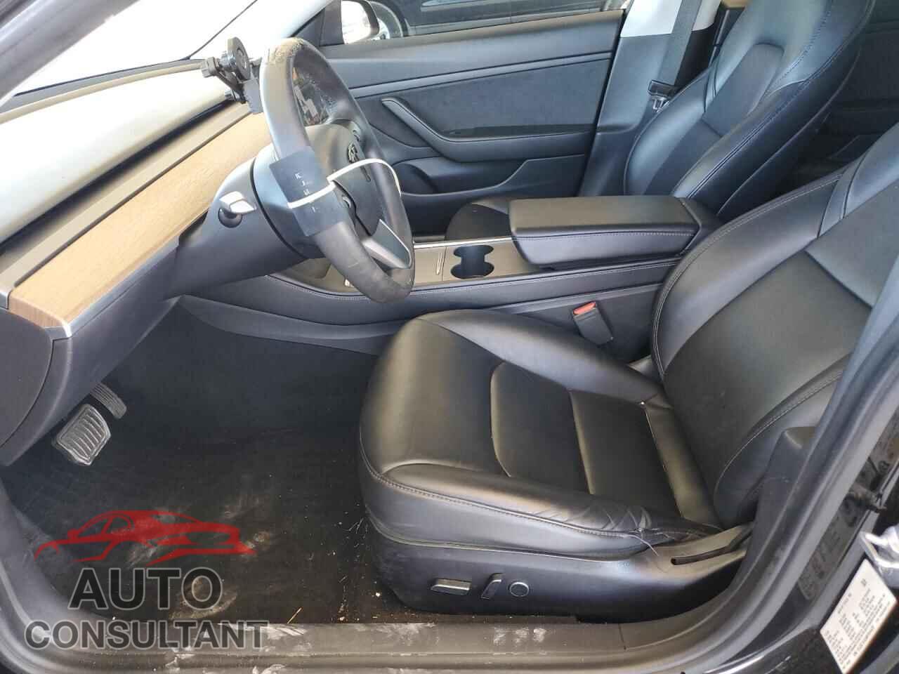 TESLA MODEL 3 2021 - 5YJ3E1EA5MF854429