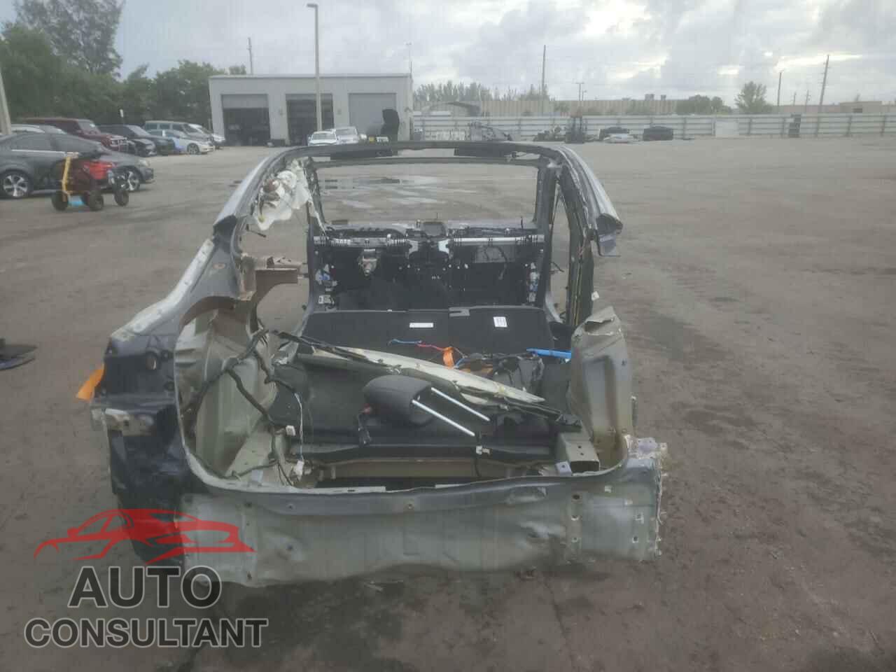TESLA MODEL 3 2023 - 5YJ3E1EA0PF451642