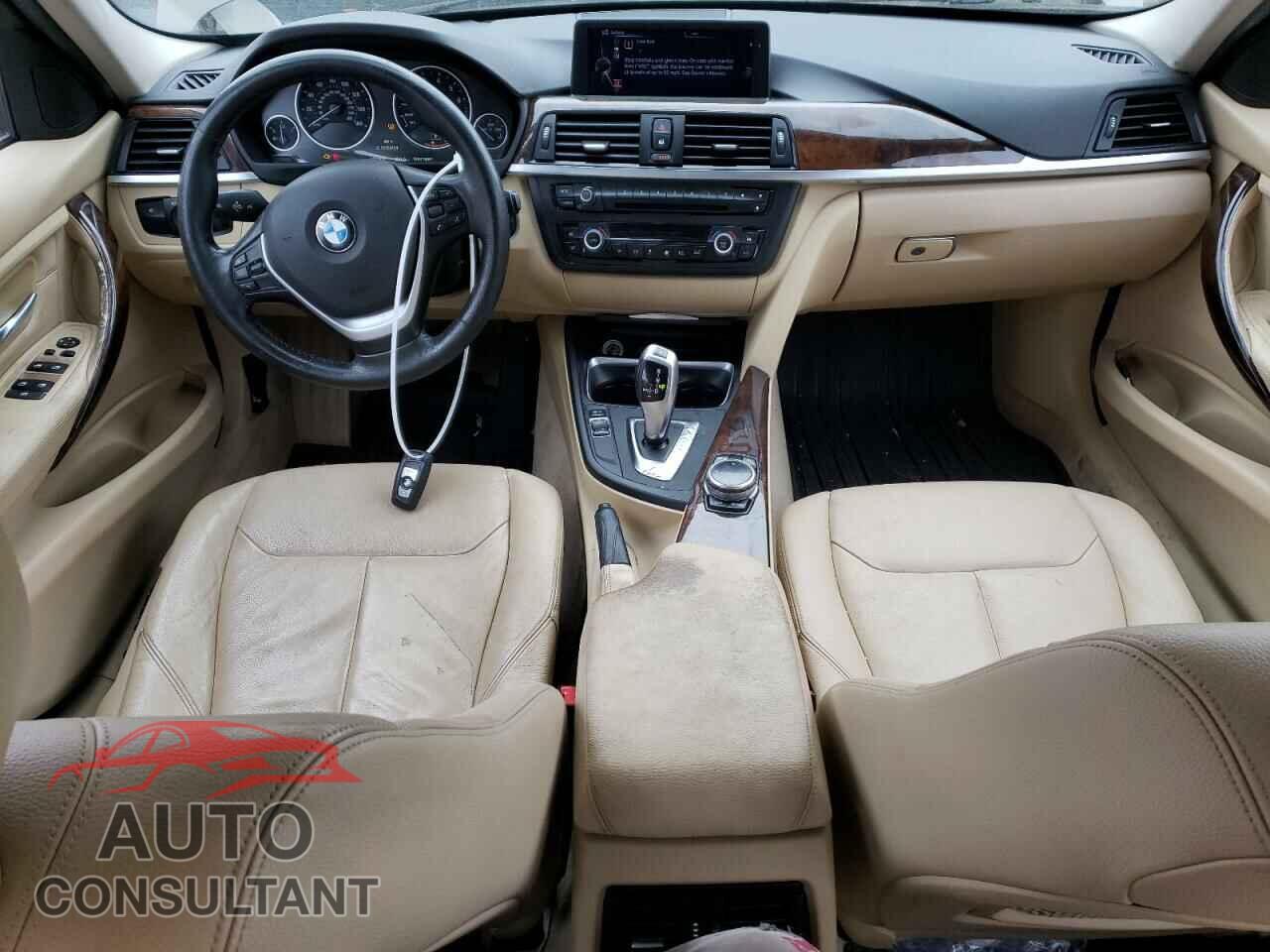 BMW 3 SERIES 2015 - WBA3B3C5XFF545481