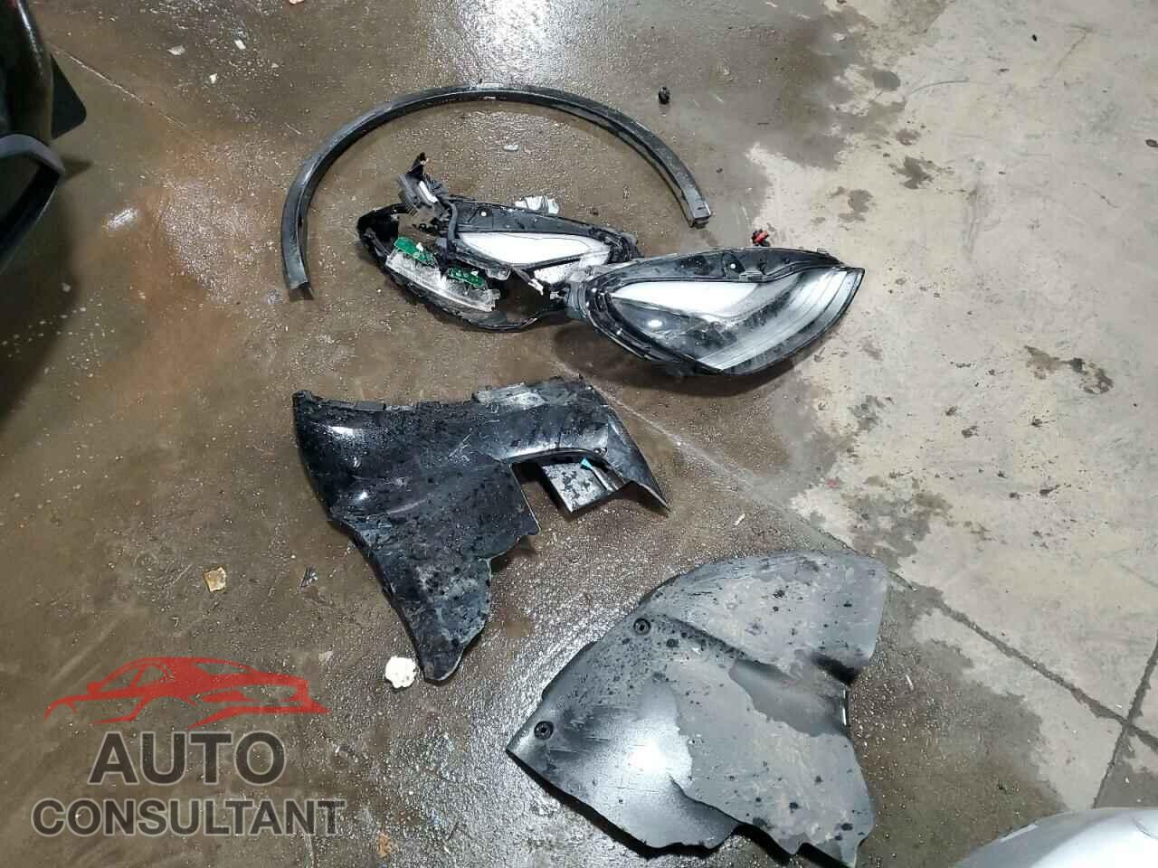 TESLA MODEL Y 2023 - 7SAYGAEE6PF870780