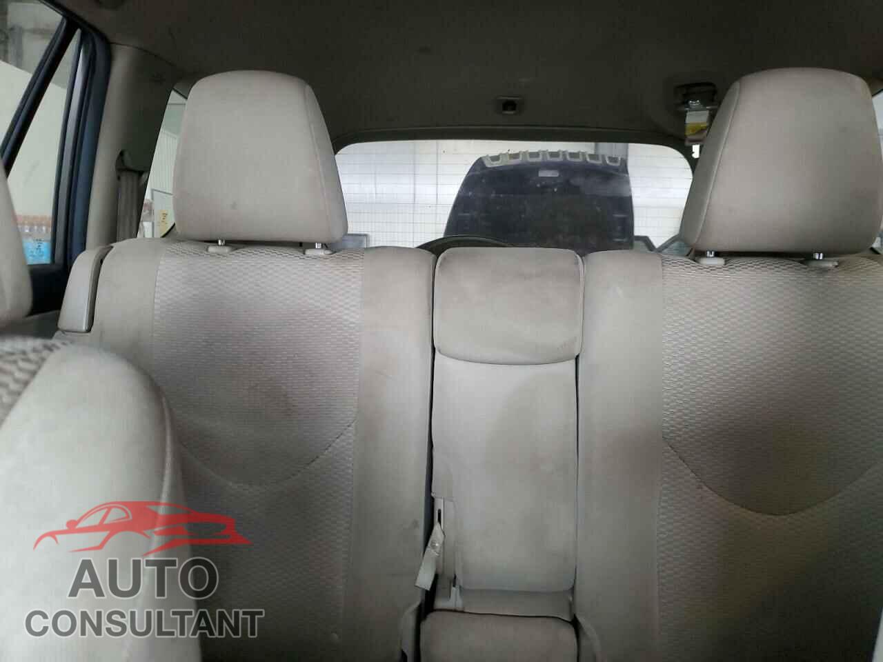 TOYOTA RAV4 2011 - 2T3BF4DV2BW158424