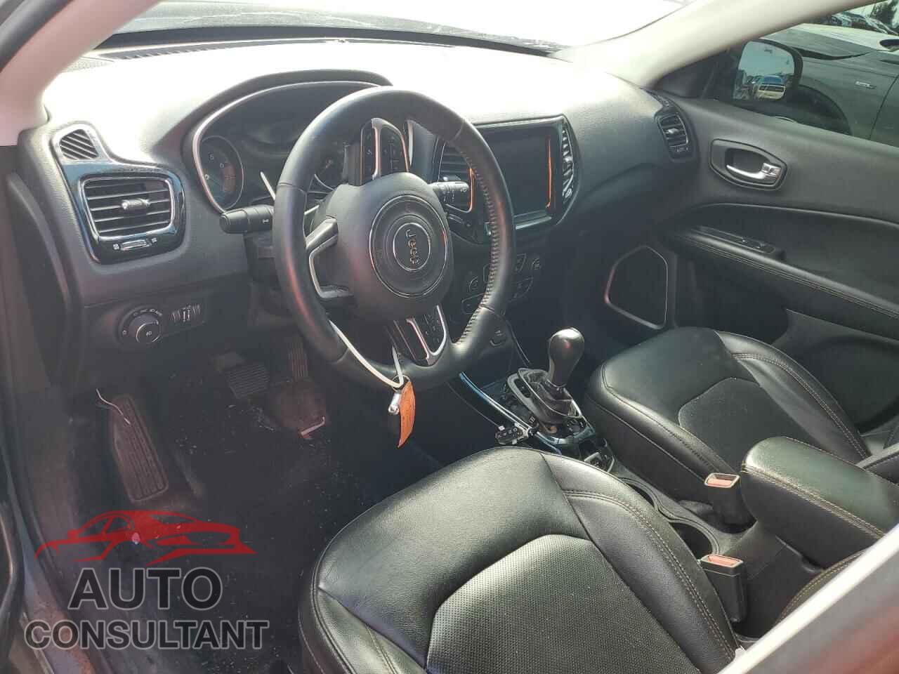 JEEP COMPASS 2018 - 3C4NJCCB1JT406097