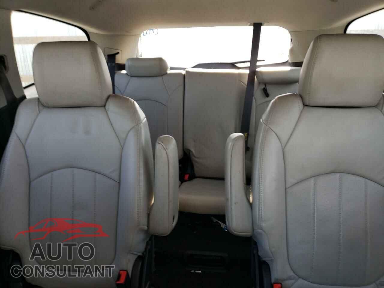 CHEVROLET TRAVERSE 2012 - 1GNKVLED7CJ198458