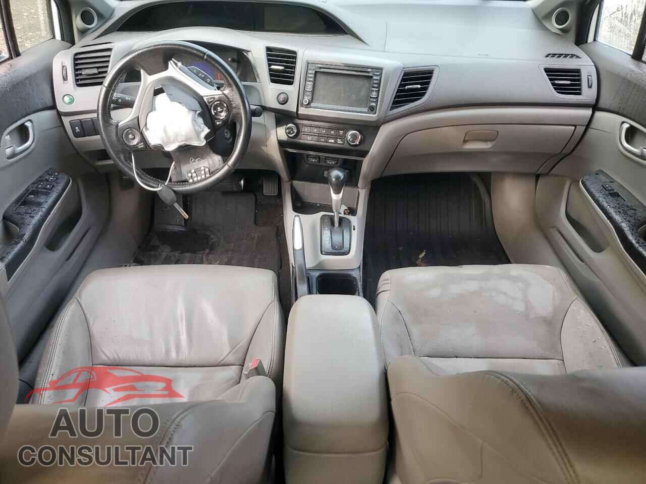 HONDA CIVIC 2012 - 2HGFB2F99CH118619