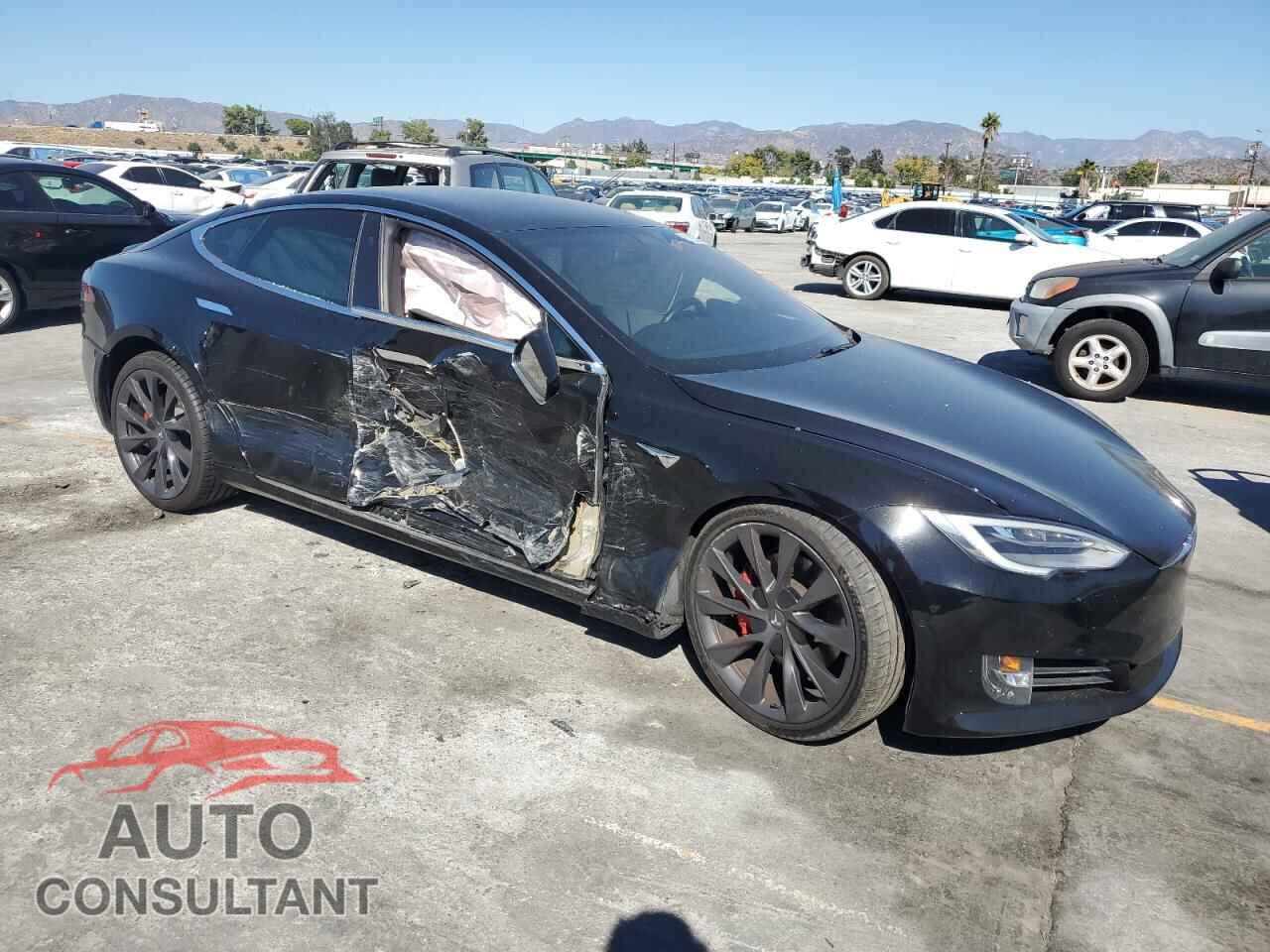 TESLA MODEL S 2020 - 5YJSA1E48LF378659