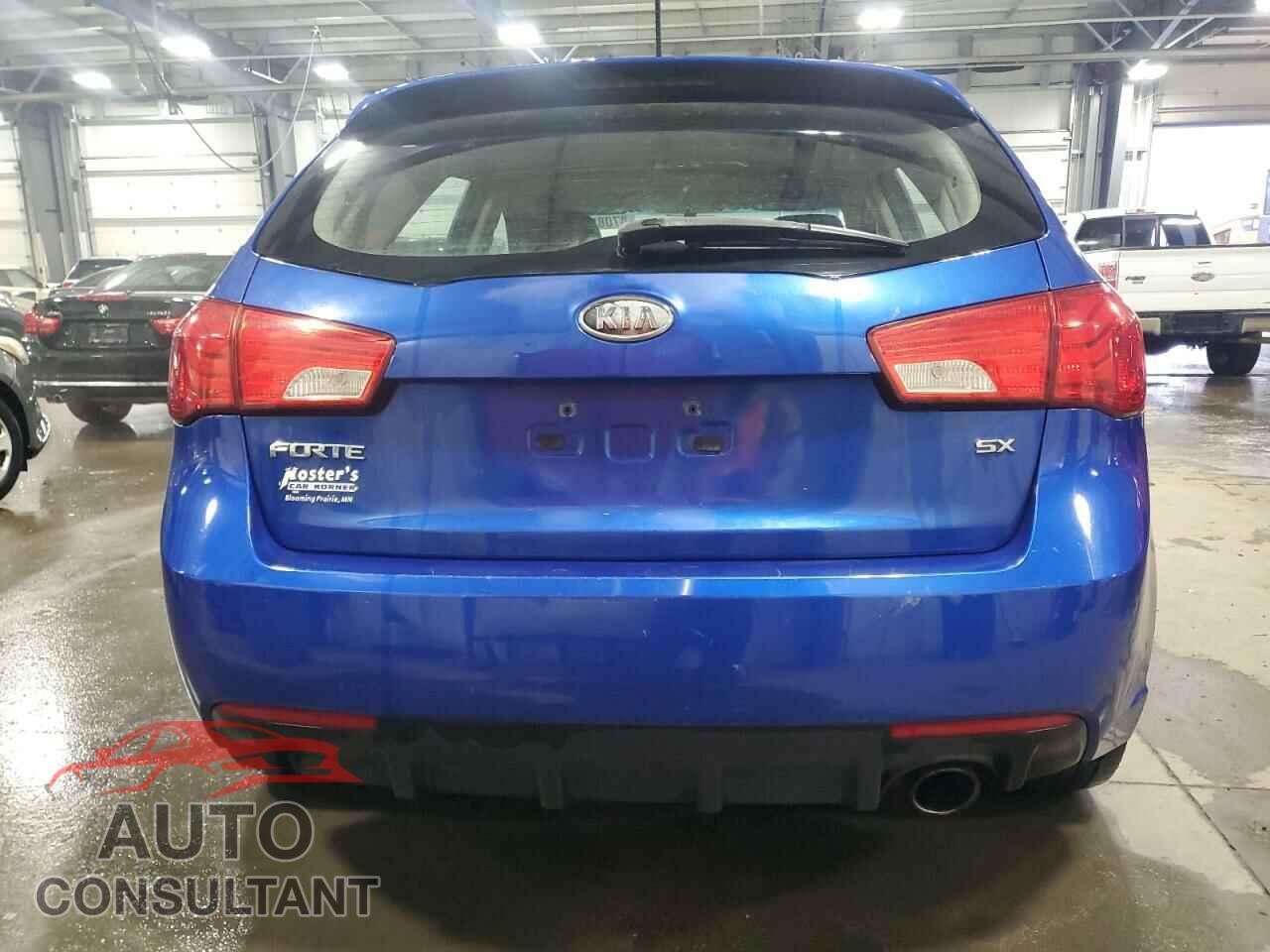 KIA FORTE 2012 - KNAFW5A30C5572950