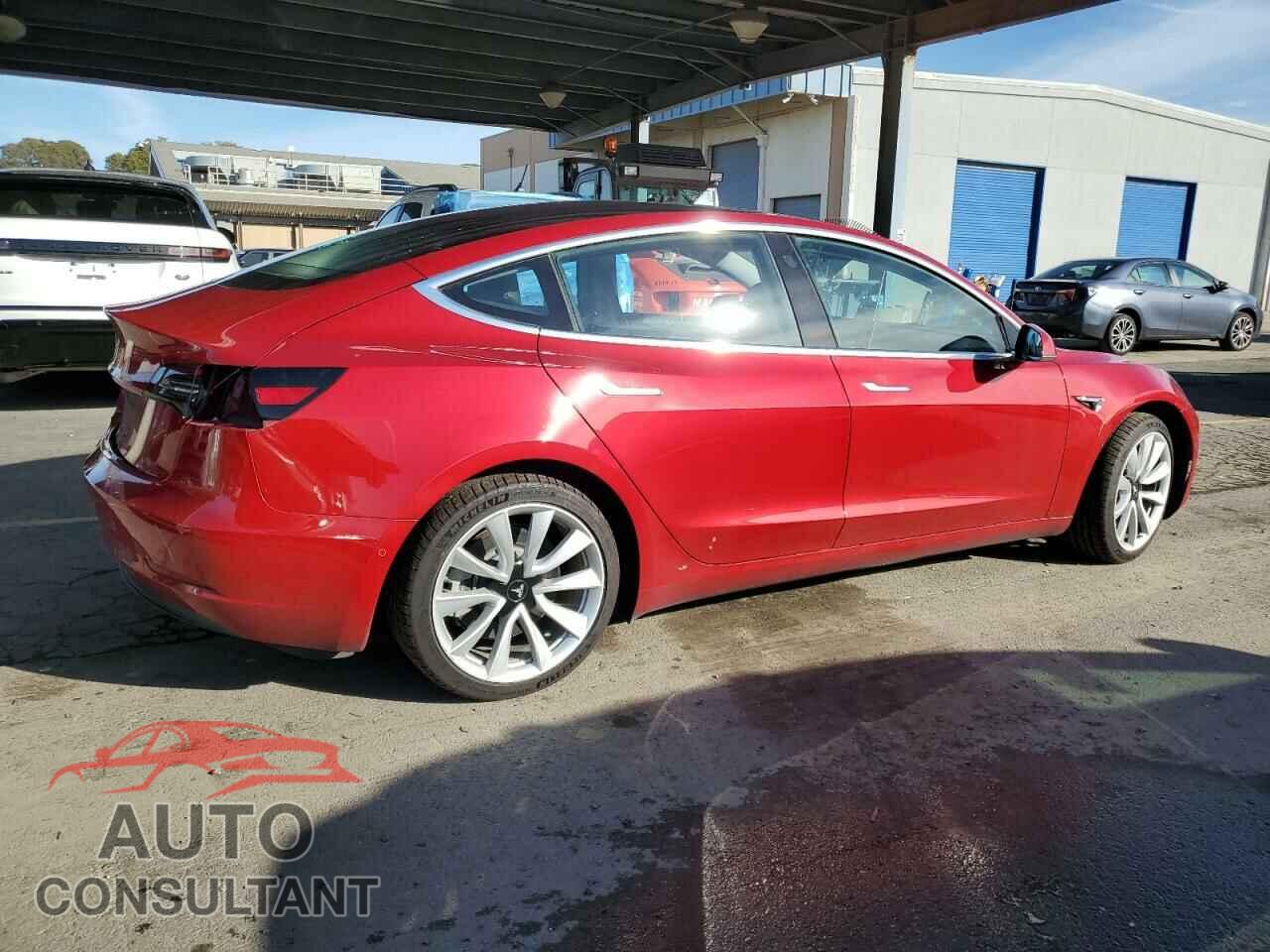 TESLA MODEL 3 2018 - 5YJ3E1EA3JF031168