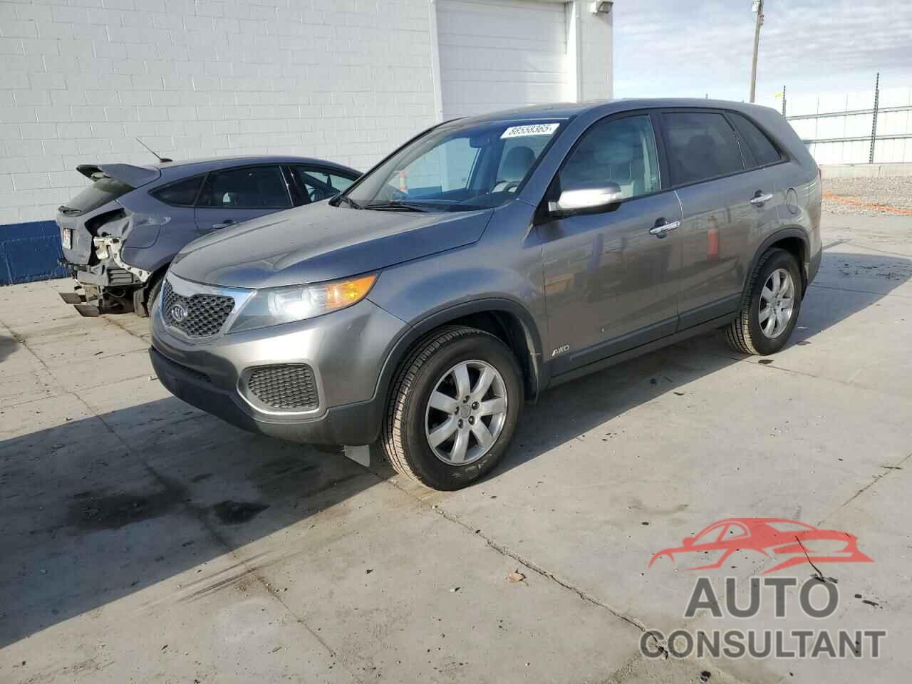 KIA SORENTO 2013 - 5XYKTDA68DG417800