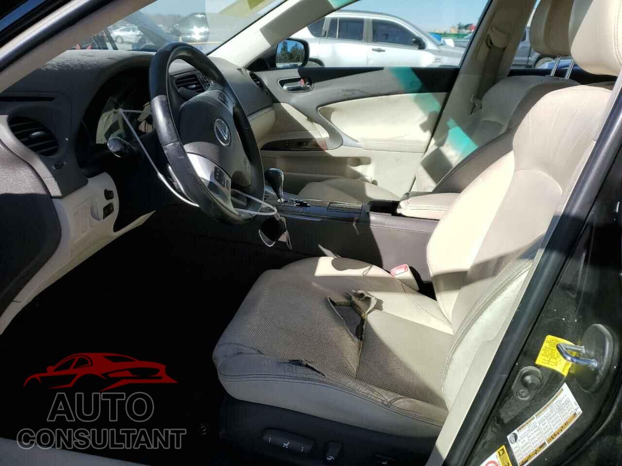 LEXUS IS 2011 - JTHBF5C29B5154972