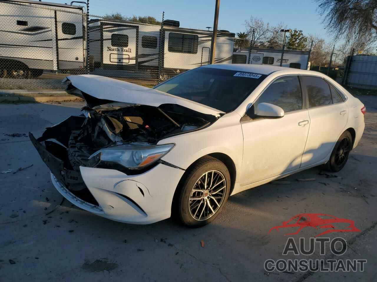 TOYOTA CAMRY 2017 - 4T1BF1FK7HU282126