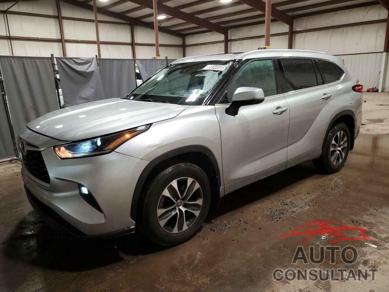 TOYOTA HIGHLANDER 2021 - 5TDGZRBH0MS144775